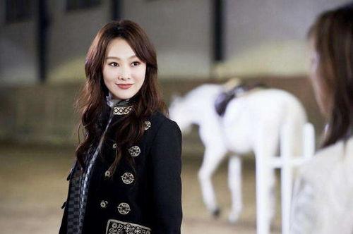 娱乐圈吃瓜姿势图片,明星们的“瓜田”众生相